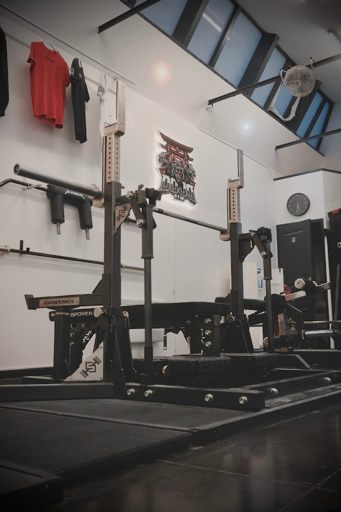 Rack de powerlifting au Dojo